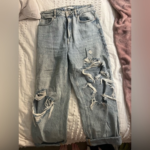 Pacsun jeans with holes// size 28 - Picture 1 of 2